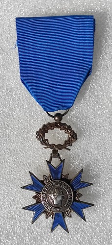 Chevalier onm ordre - l',