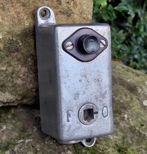 RARE Ancien poussoir de fermeture de porte, métro sprague-thomson, authentique