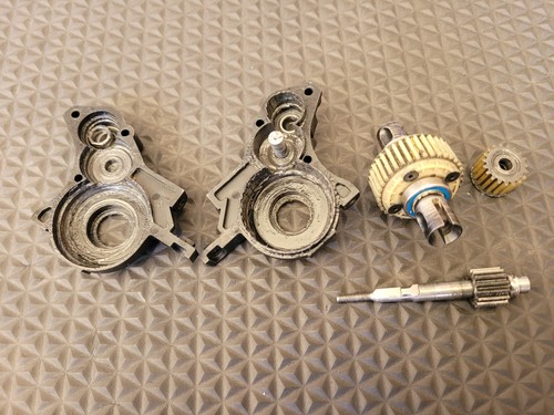 Rear gearbox assembly - rear,