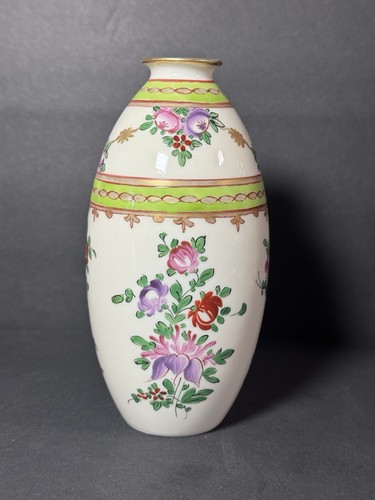 Limoges bud vase - bud,