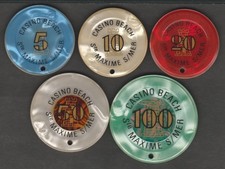 RARE LOT DE 5 JETONS DU CASINO