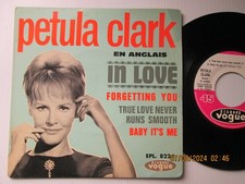 EP 45t /(7") ORIGINAL  / PETULA CLARK  EN ANGLAIS /IN LOVE