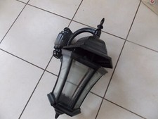 grande lanterne noir pour jardin exterieur