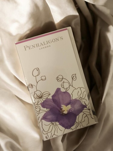 Carte publicitaire parfum