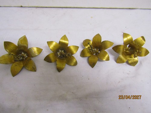 Lot fleurs en laiton - de,