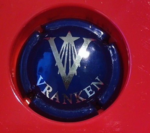 Capsule plaque muselet de - plaque,