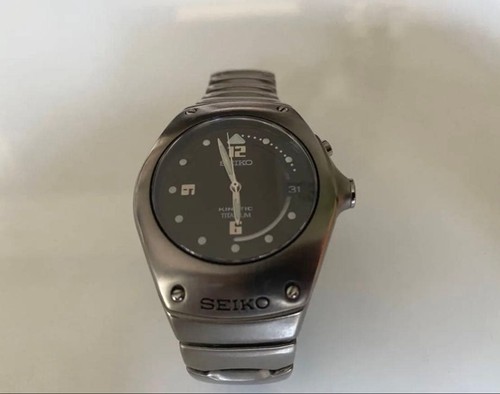 Montre seiko kinetic titanium - montre,