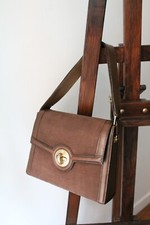 Hermès sac à main modèle Attelle en cuir et toile