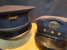 2 belles casquettes SNCF