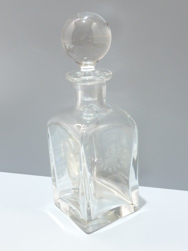 Belle carafe whisky the - -,