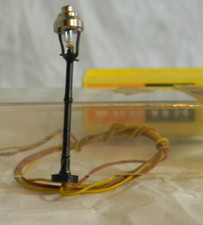 BRAWA 4526 N 2 lanternes à