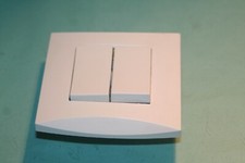 Double interrupteur va et