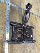 N. 5 Etrille Acier   Brosse à chevaux équitation ancien Outil