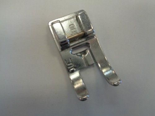 Elna 5000 6000 - 7000, "y"