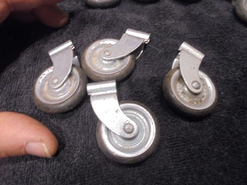Lot petites roulettes - lot, 4