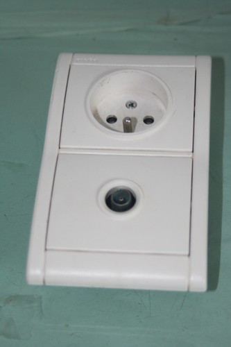 Legrand sagane prise - prise, +