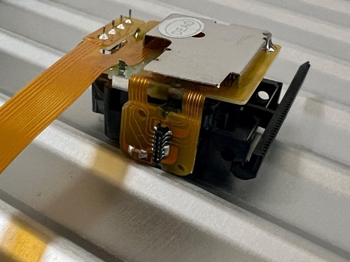 Laser pickup pour bang - cd,