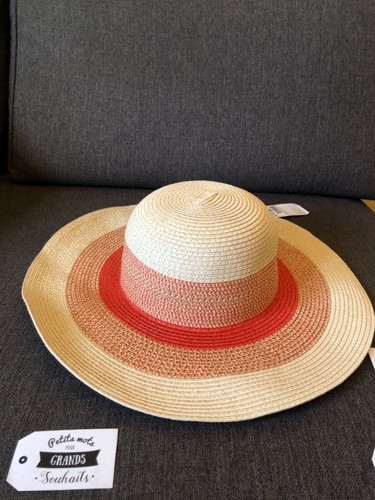 Chapeau capeline style vintage