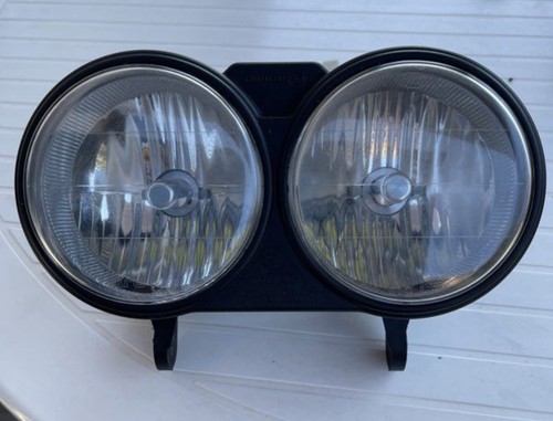 Phare avec grille - grille, xb12