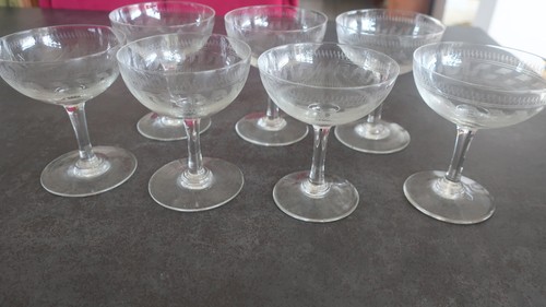 Coupes champagne en demi - 6, a