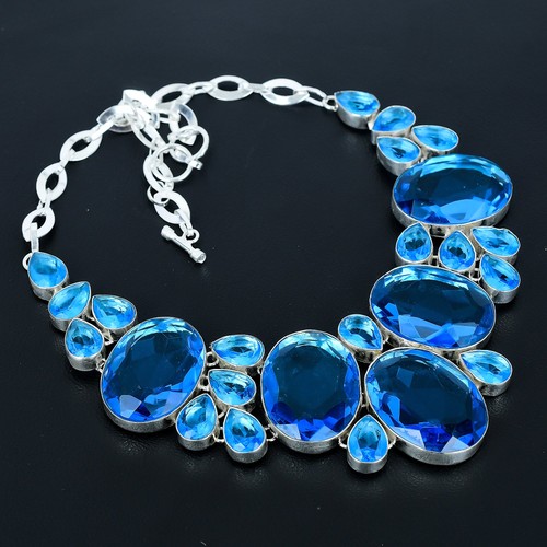 Collier bijoux cadeau pierre