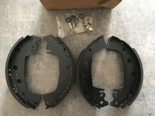 jeu machoires de frein avant bendix 228x42 renault R4 4l F4 F6 R5 R6