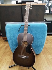 Guitare électrique acoustique ART&LUTHERIE ROAD HOUSE BOU.BST