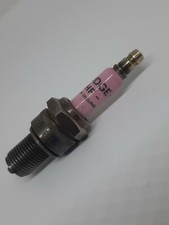 Ancienne bougie allumage LODGE