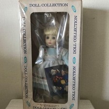 IDEAL Doll Collection Alice au pays des merveilles 8 Sleep Eye Doll avec boîte