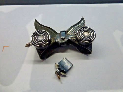 Noeud argent objet - en,