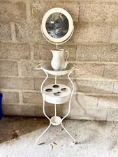 Table De Toilette En Fer