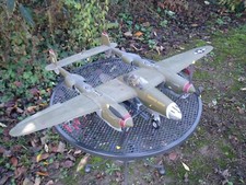 1/18 LIGHTNING P38  WWII  LOCKHEED  ULTIMATE SOLDIER  21 ST CENTURY TOYS