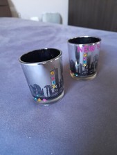 2 petits verres de collection