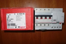 Legrand disjoncteur 407902 - disjoncteur,