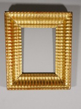 Cadre à canaux Louis Philippe en bois doré, époque XIX ème