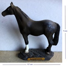 Figurine Cheval Appaloosa en résine