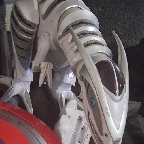 Wowwee roboraptor white - wowwee,