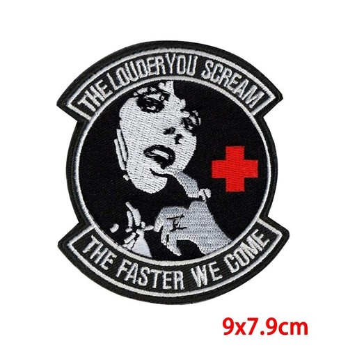 écusson brodé medic - brodé, humour