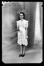 Portrait studio jeune femme mariée mariage robe - ancien négatif photo an. 1940