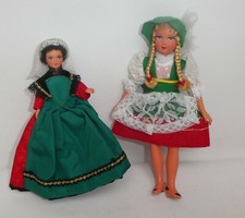 2 Poupées anciennes