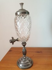 Grande fontaine à alcool verre moulé et métal argenté 40 cm