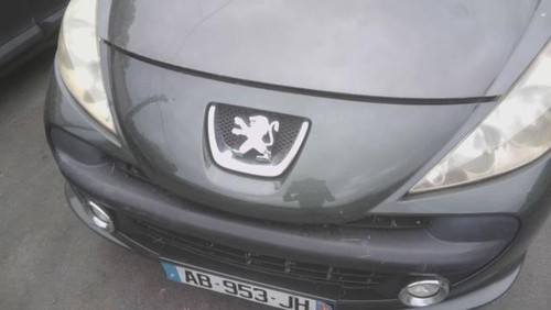 Pare choc avant peugeot - choc,