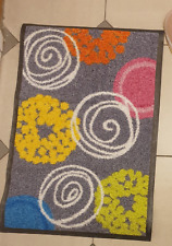 TAPIS neuf avec fleurs multicolor HELLINE