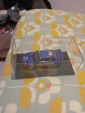 Subaru impreza wrc 22B auto art ech 1,43