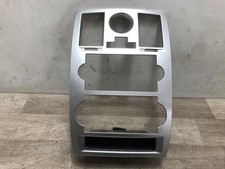 Facade autoradio CHRYSLER 300C