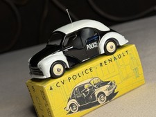 CIJ RENAULT 4cv POLICE