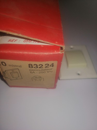 Legrand ancien interrupteur - legrand,