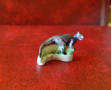 Fève - KRON - Série