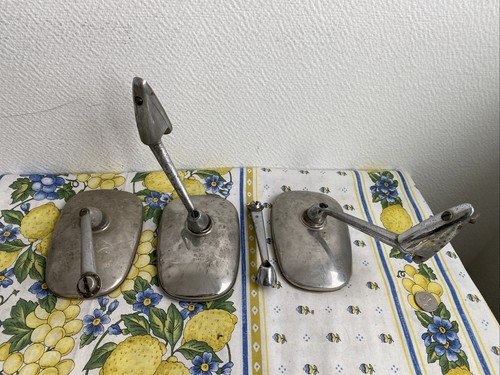 Ancienne voiture trio - , ancien