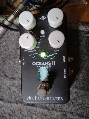 Pédale effet guitare - pédale,